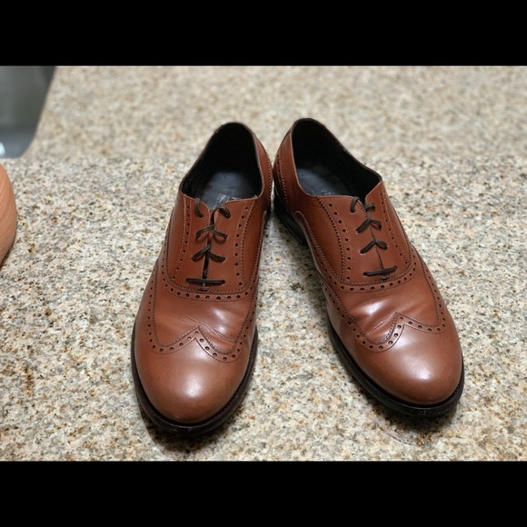 Salvatore Ferragamo-Lace up